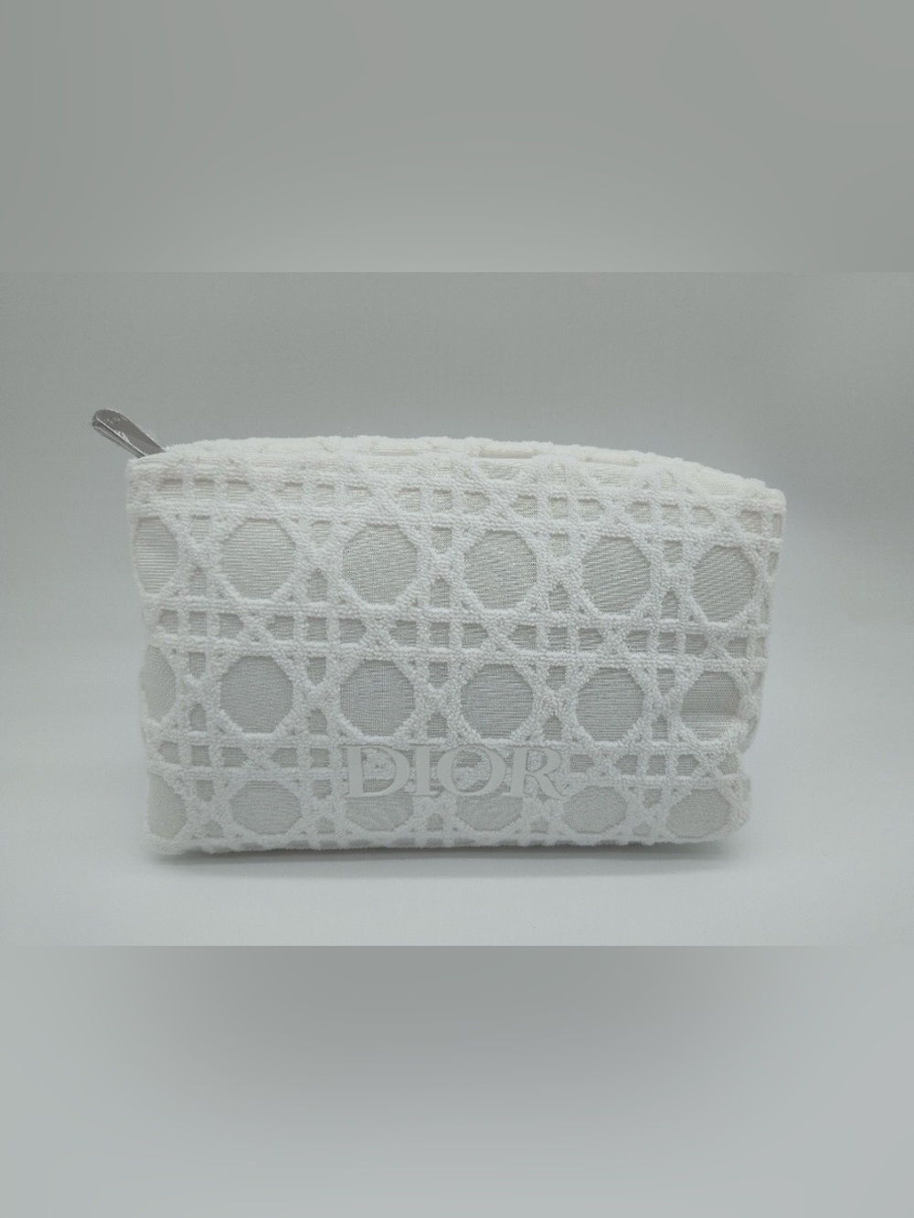 Christian Dior - Dior Trousse White Textured Cosmetic Bag
Clutch NIB